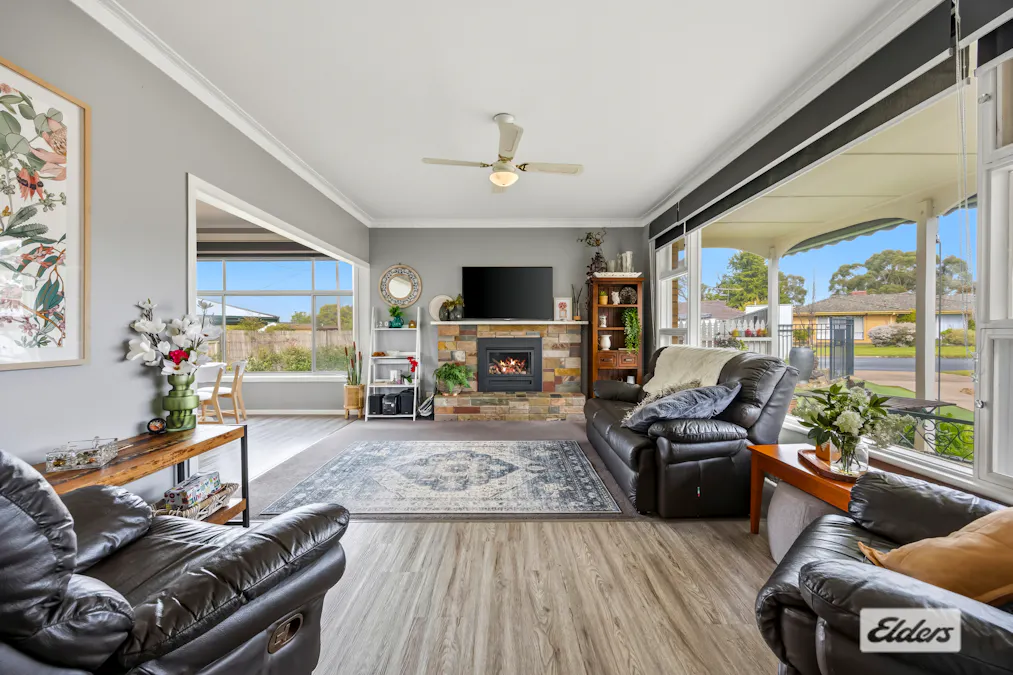 35 Churchill Avenue, Ararat, VIC, 3377 - Image 16