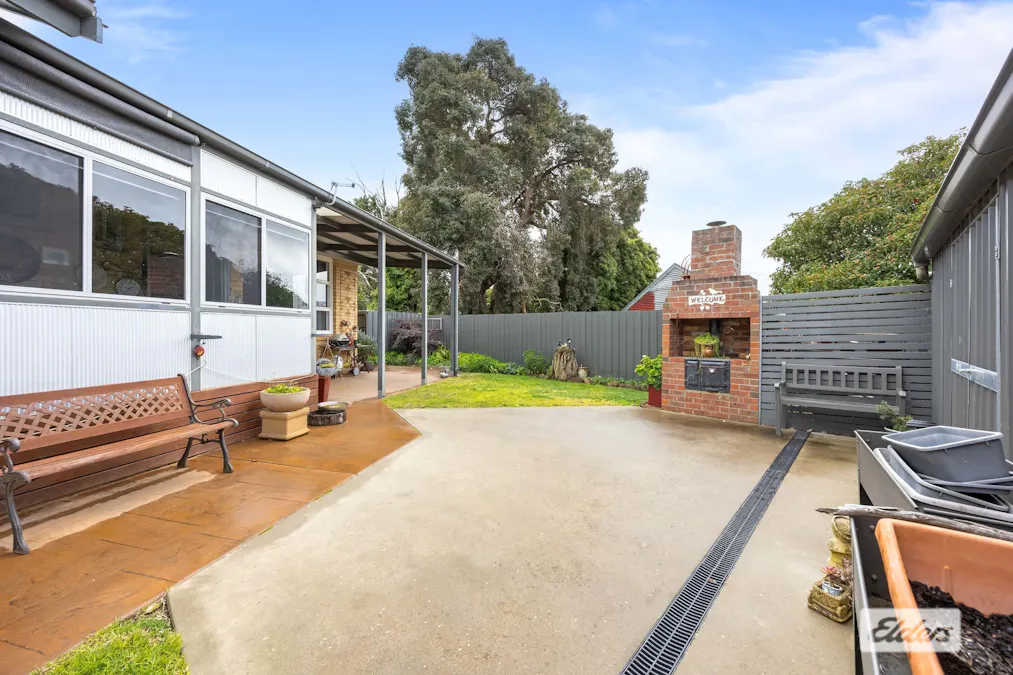 35 Churchill Avenue, Ararat, VIC, 3377 - Image 28