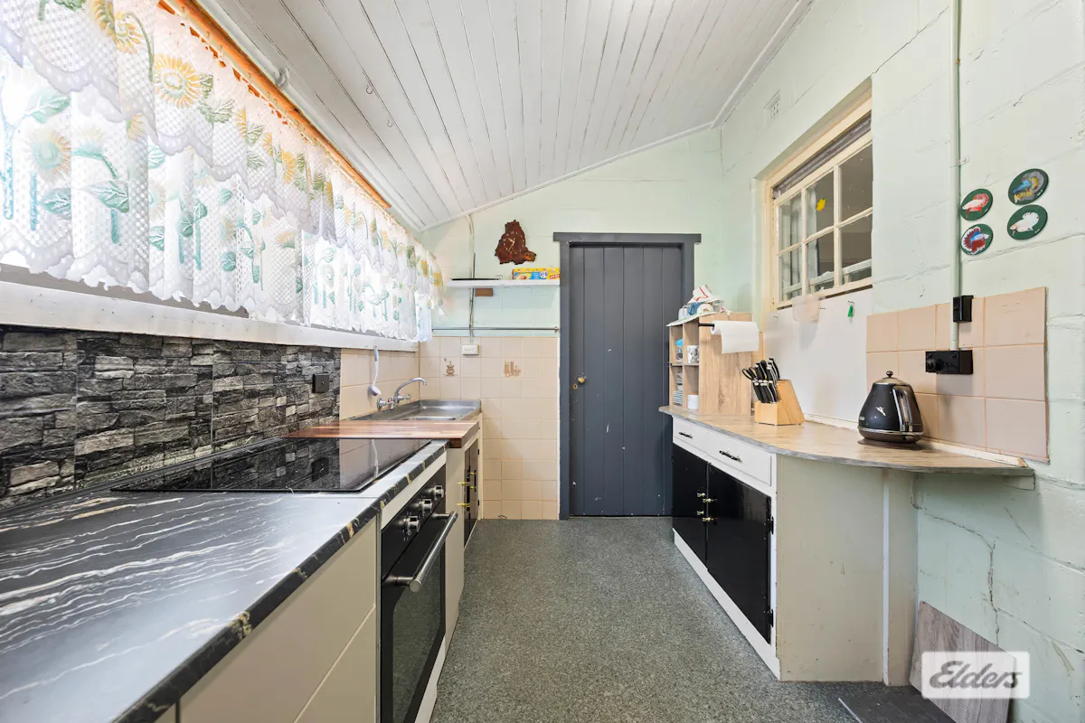 64 Rundell Street — photo 15 of 26