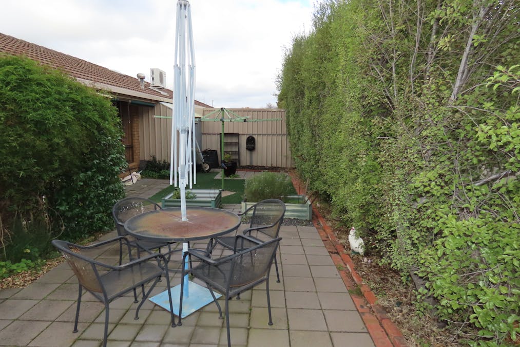 4/9 Scherger Crescent, Ararat, VIC, 3377 - Image 8