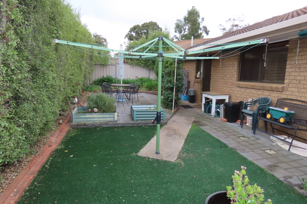 4/9 Scherger Crescent, Ararat, VIC, 3377 - Image 9