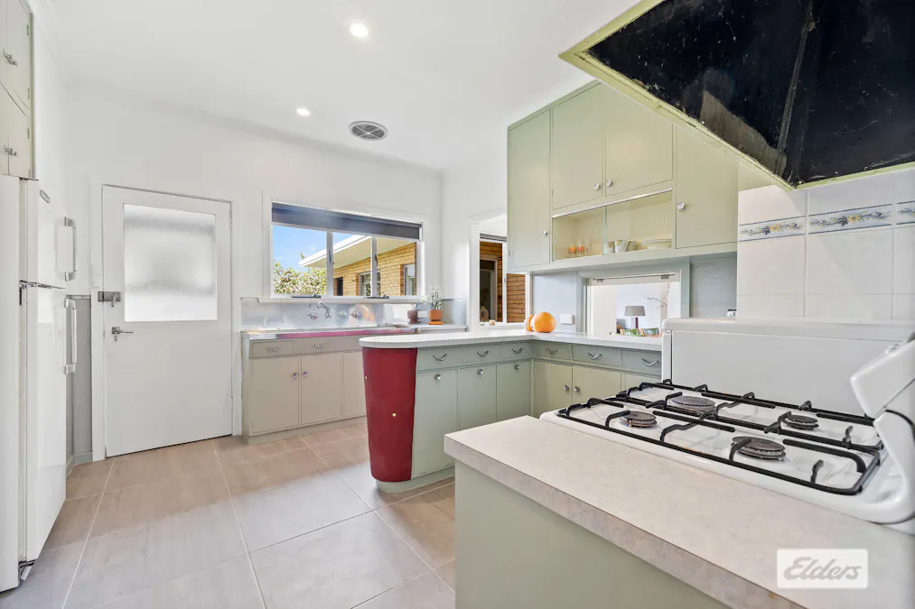13 Barkly Street West , Ararat, VIC, 3377 - Image 8