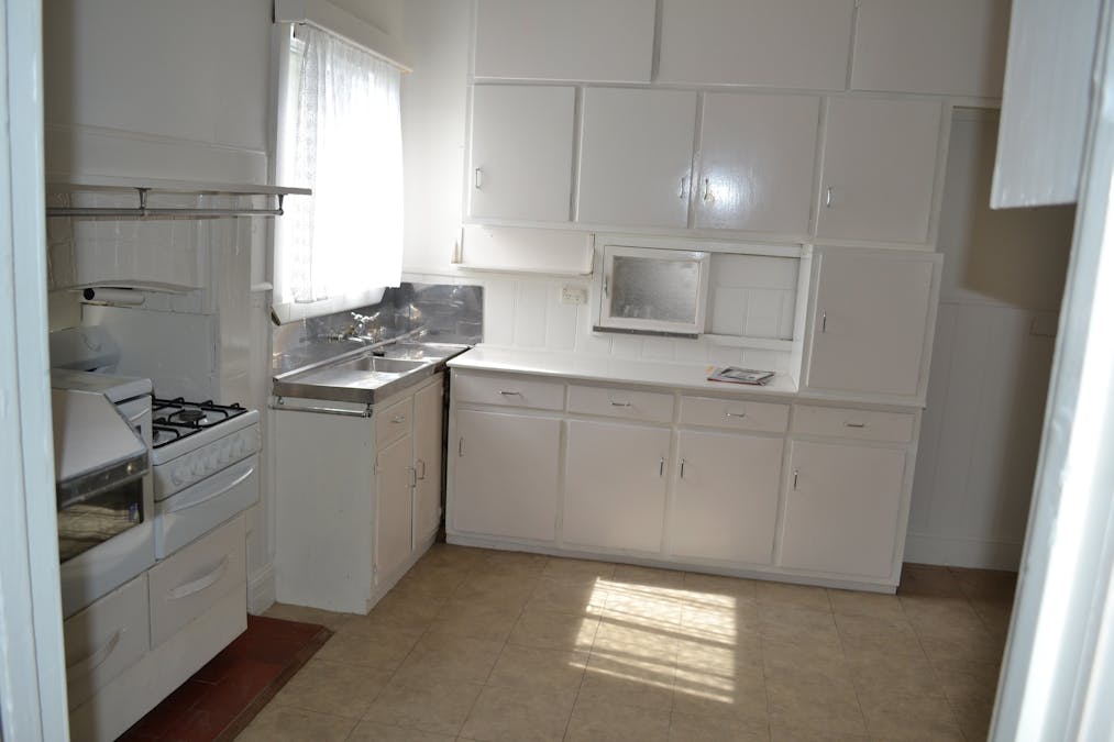 7 Blake Street, Ararat, VIC, 3377 - Image 2