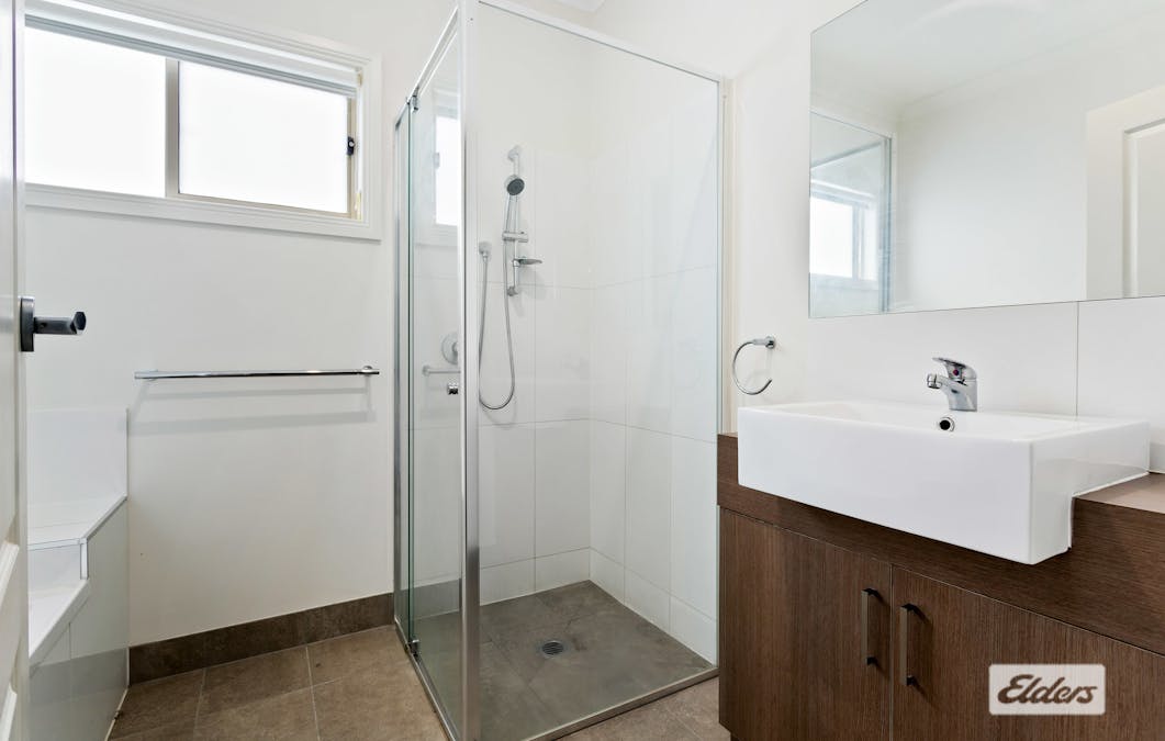 2/49 Baird Street, Ararat, VIC, 3377 - Image 4