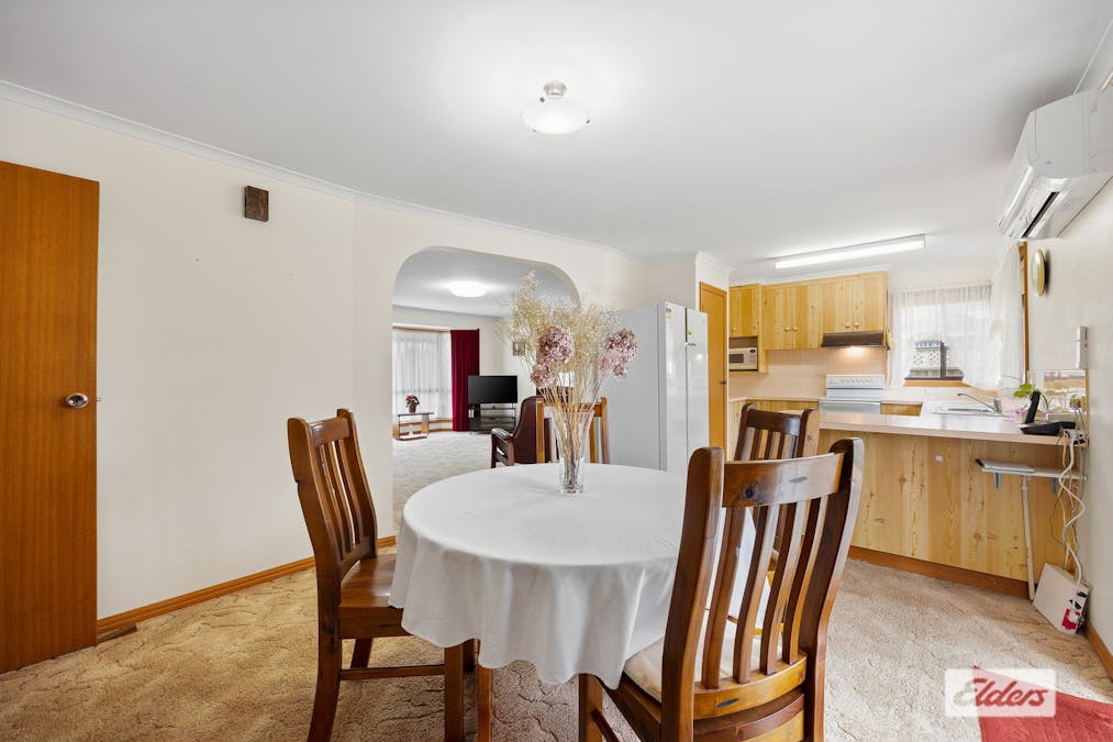 25 Carey Street, Ararat, VIC, 3377 - Image 4