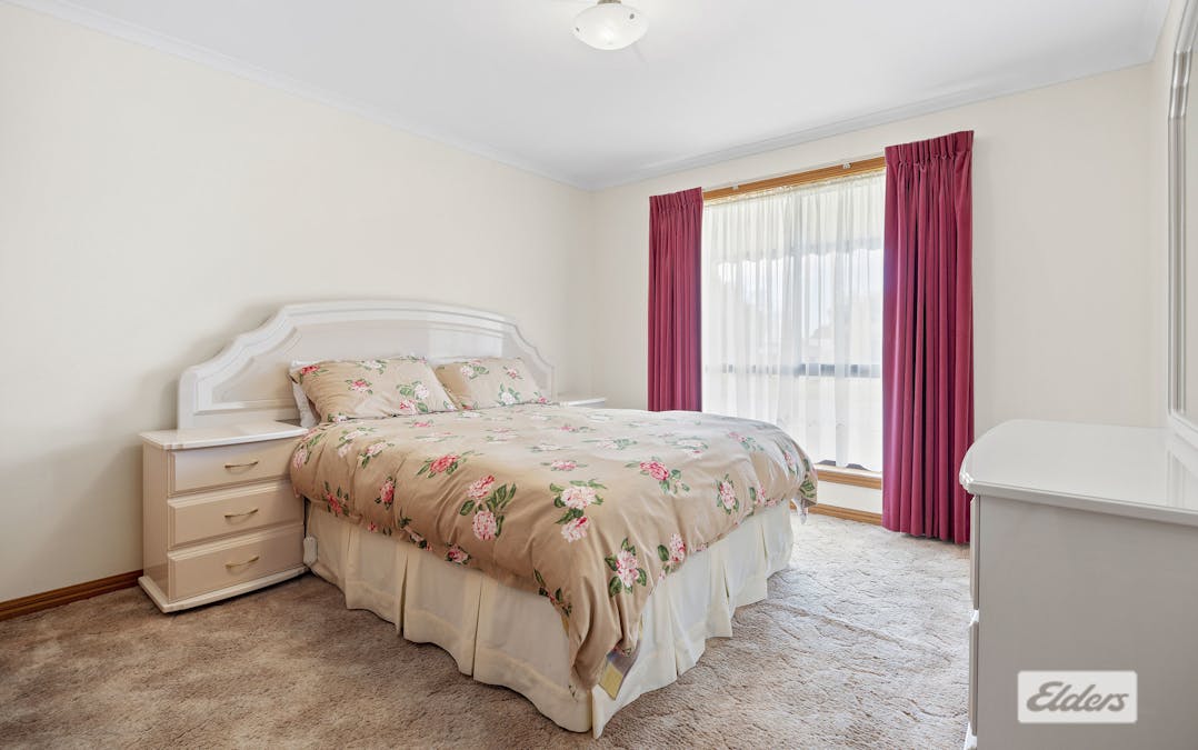 25 Carey Street, Ararat, VIC, 3377 - Image 8
