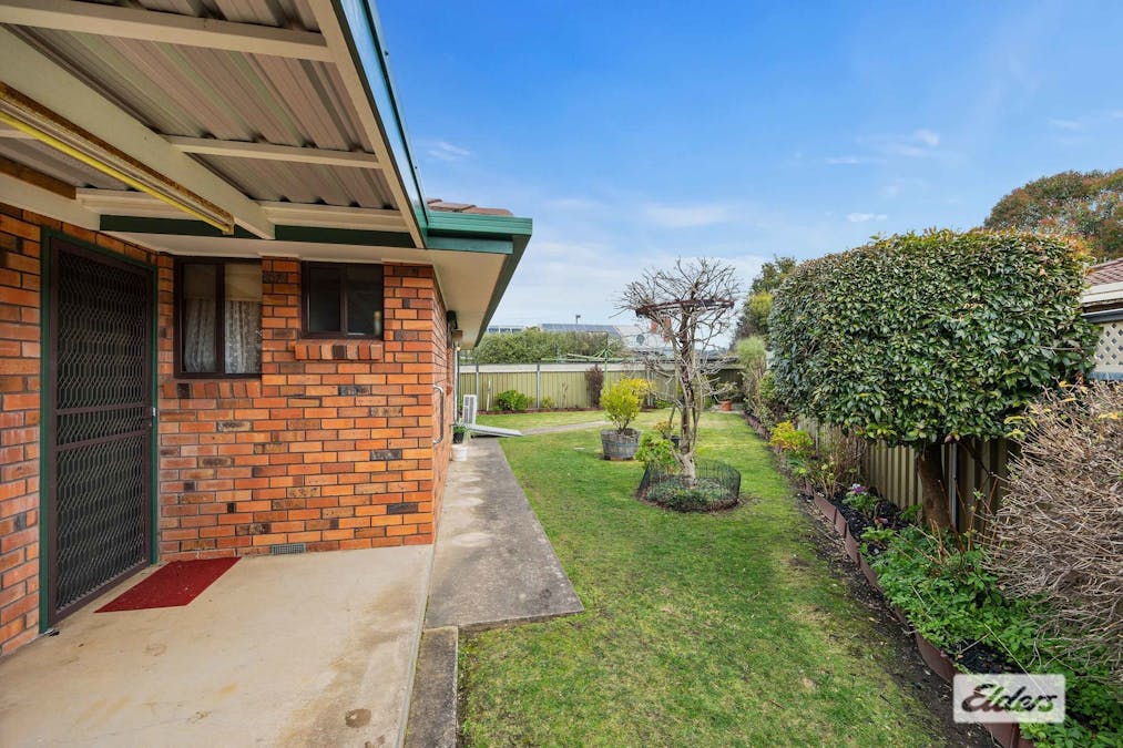 25 Carey Street, Ararat, VIC, 3377 - Image 10