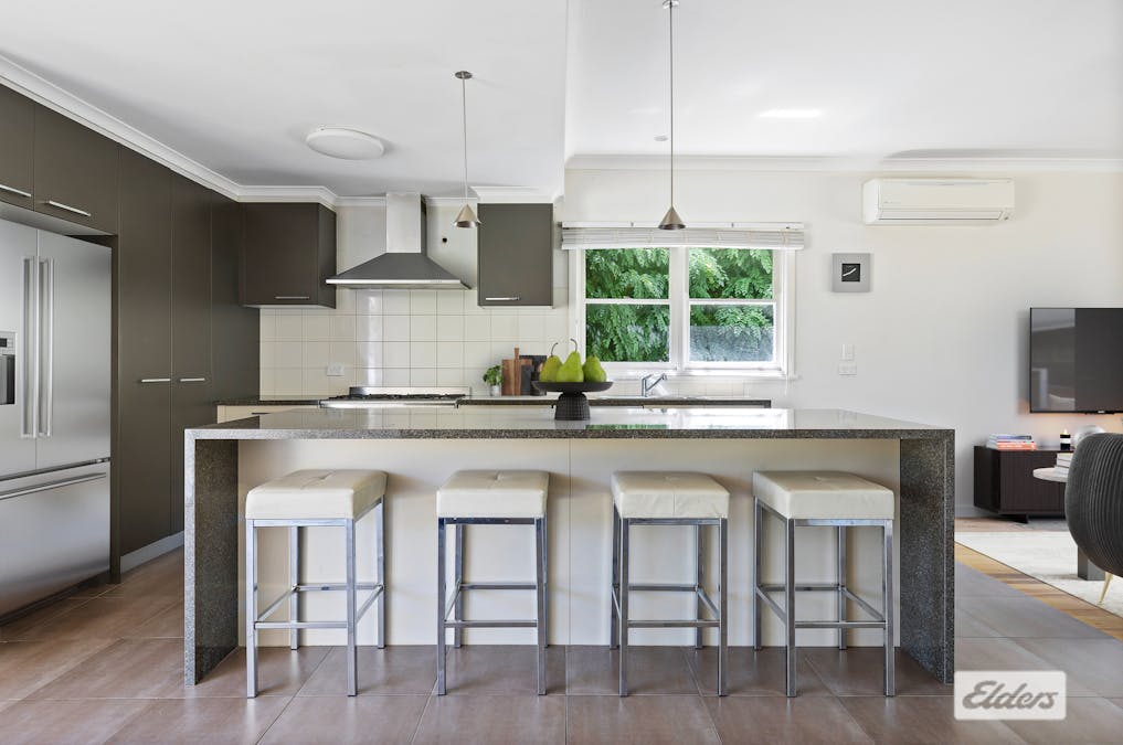16 Port Fairy Road, Ararat, VIC, 3377 - Image 3