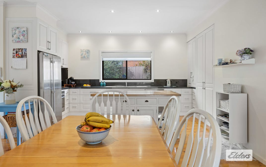 80 Banfield Street, Ararat, VIC, 3377 - Image 5