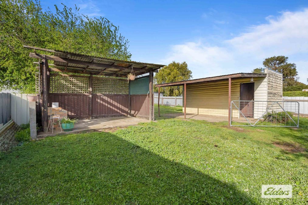 24 Mcgibbony Street, Ararat, VIC, 3377 - Image 10