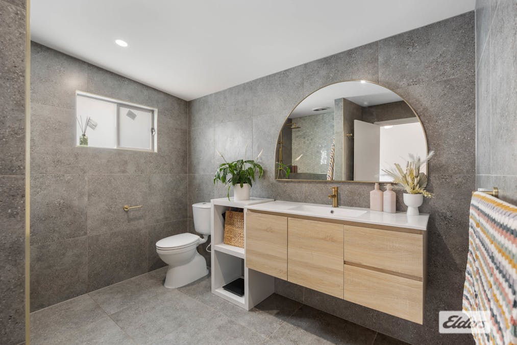 42 Mcgibbony Street, Ararat, VIC, 3377 - Image 12