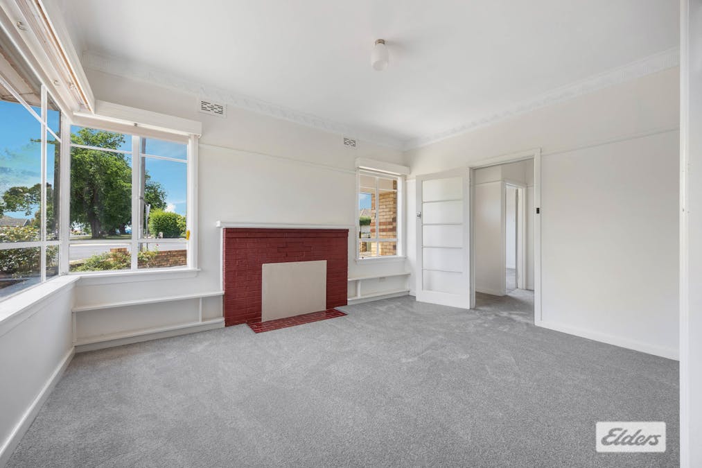 19 Queens Avenue, Ararat, VIC, 3377 - Image 3
