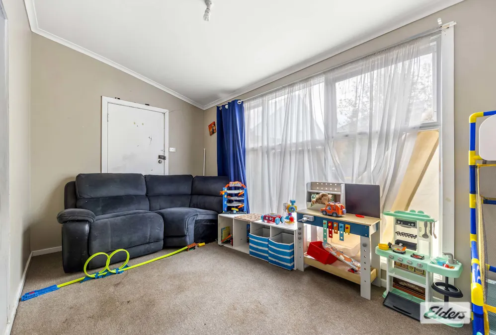 59 Moore Street, Ararat, VIC, 3377 - Image 13