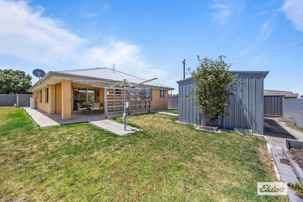 102 Rundell Street, Ararat, VIC, 3377 - Image 17