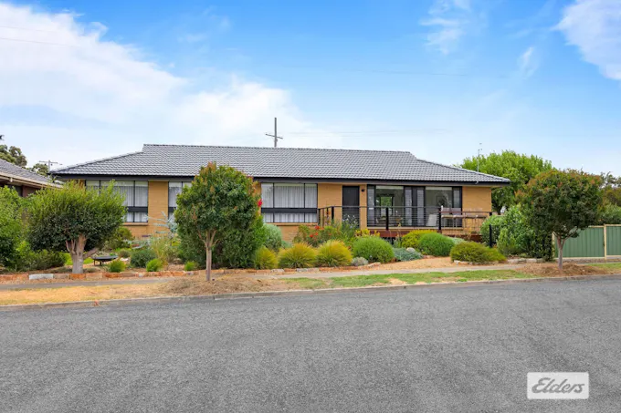 12 Moonlight Street, Stawell, VIC, 3380 - Image 1