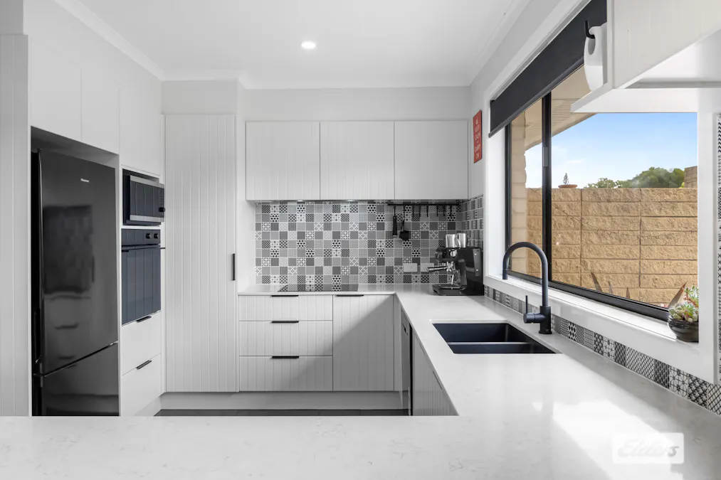 12 Moonlight Street, Stawell, VIC, 3380 - Image 3