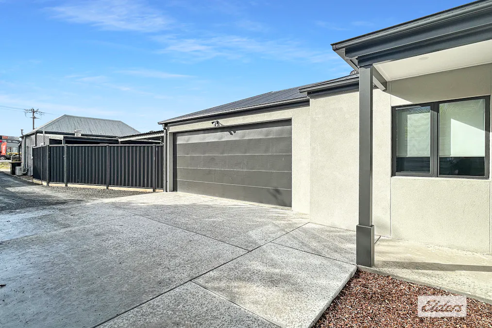 2/148 High Street, Ararat, VIC, 3377 - Image 2