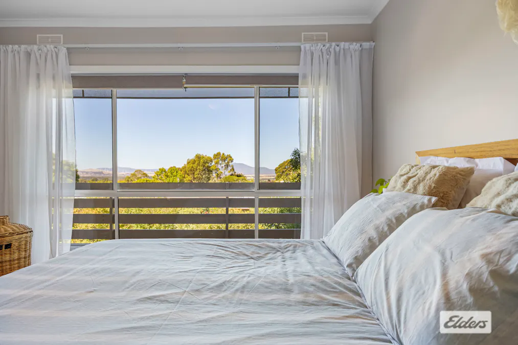 51 Brewster Road, Ararat, VIC, 3377 - Image 23
