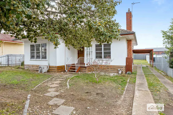 23 Laidlaw Street, Ararat, VIC, 3377 - Image 1