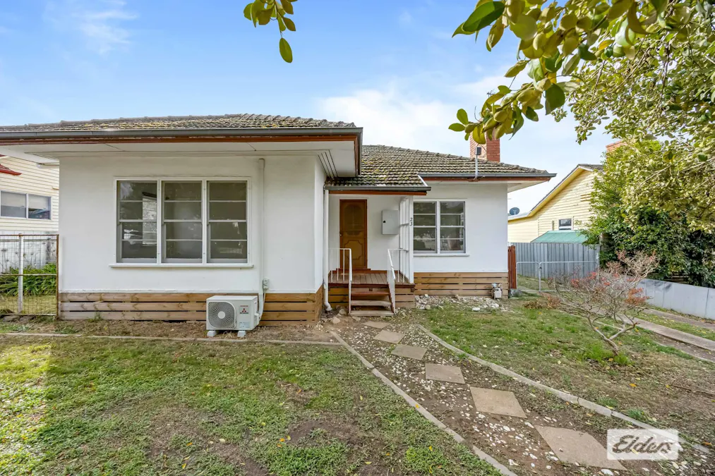 23 Laidlaw Street, Ararat, VIC, 3377 - Image 15