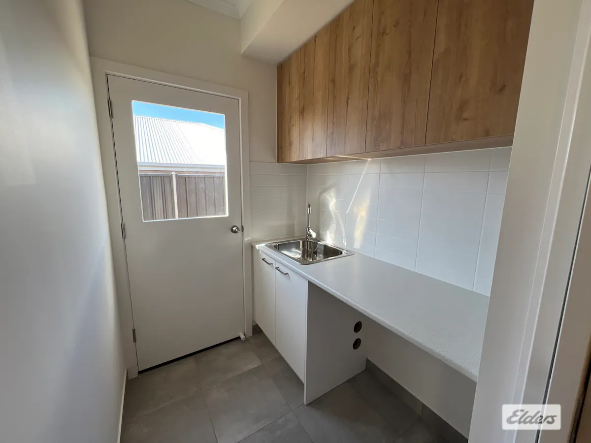 89B Queen Street — photo 11 of 11