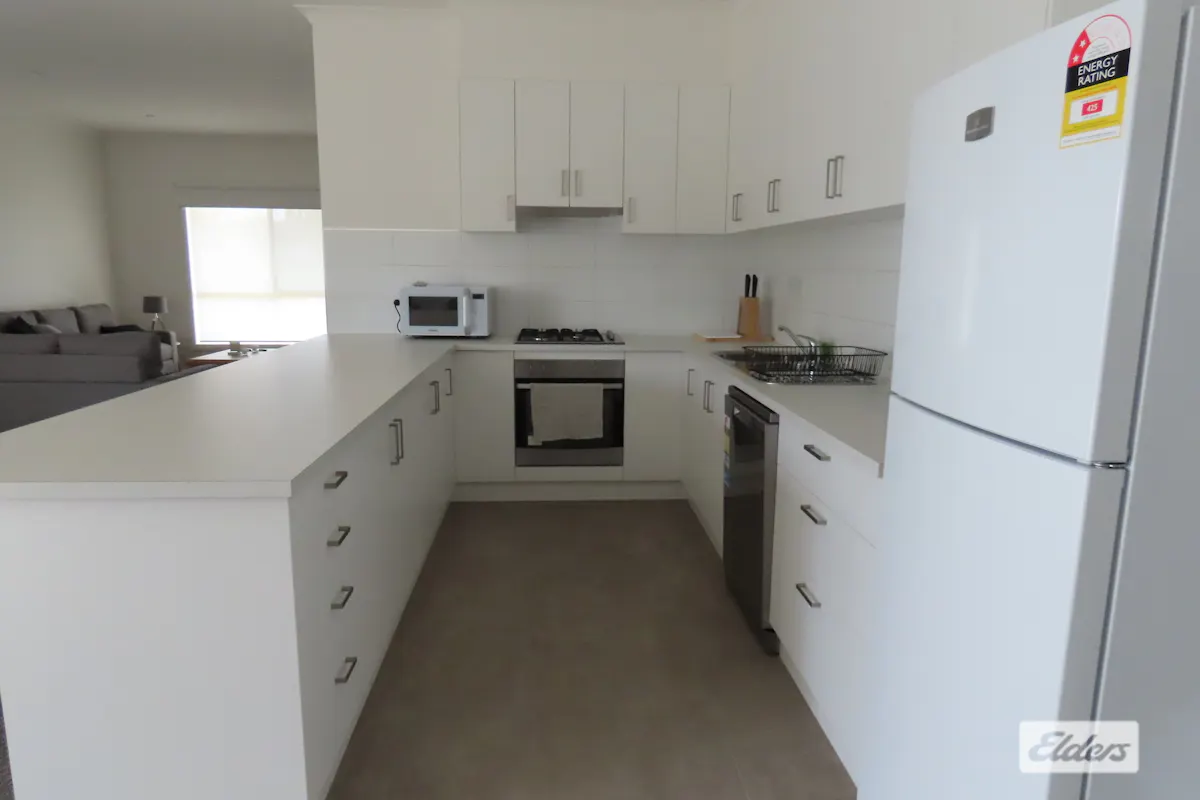 1/49 Baird Street — photo 2 of 15