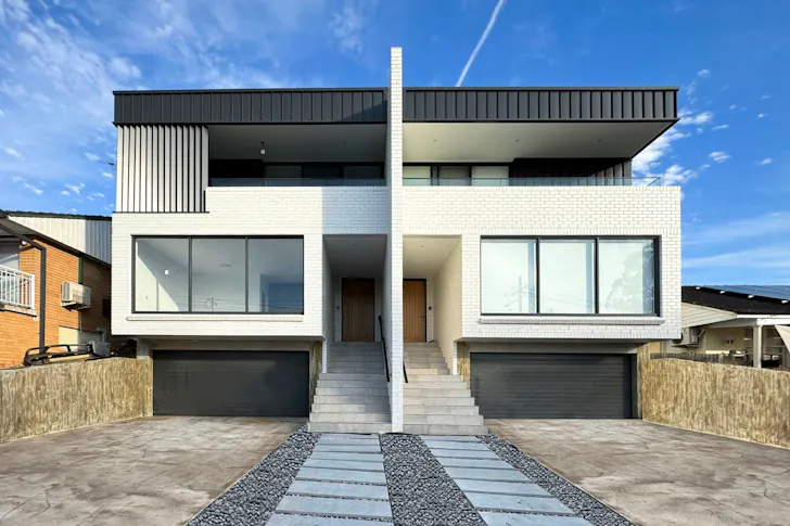22b Harden Crescent, Georges Hall, NSW, 2198
