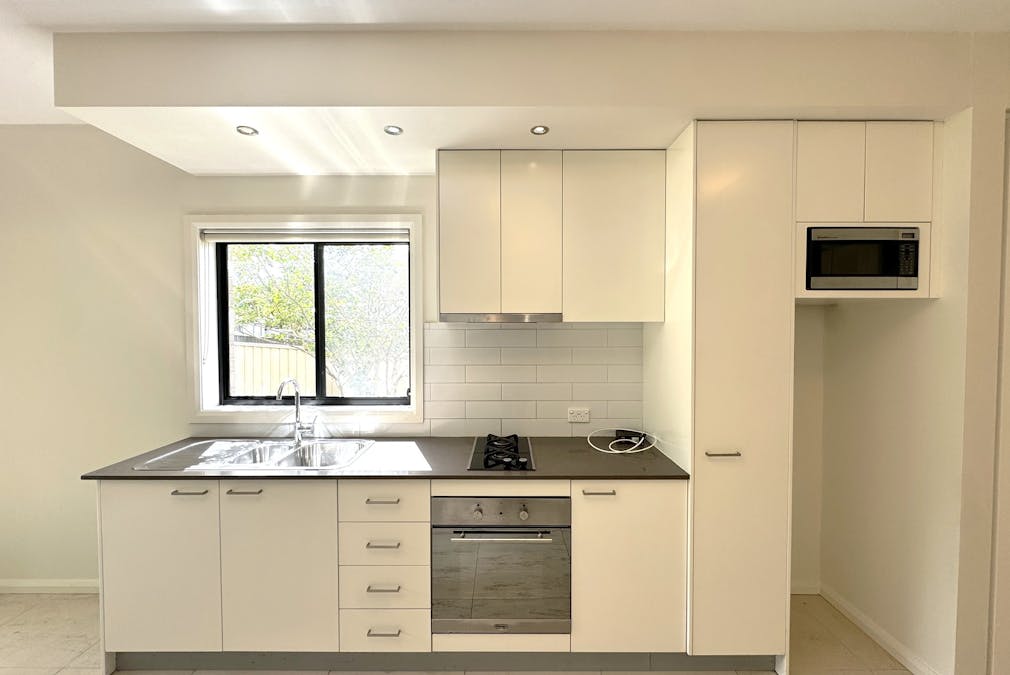 4/37-39 French Avenue, Bankstown, NSW, 2200 - Image 2