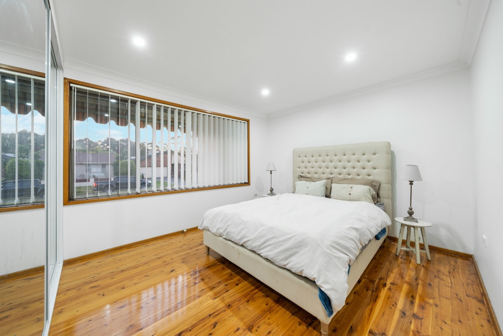 59 Wendy Avenue, Georges Hall, NSW, 2198 - Image 9