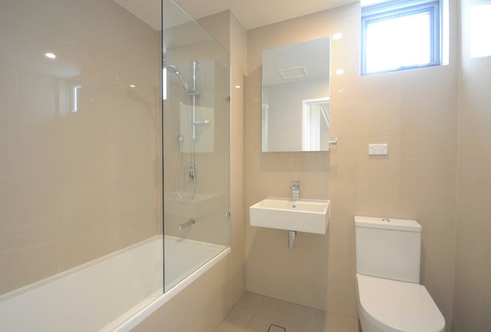 E102/2 Rowe Drive, Potts Hill, NSW, 2143 - Image 5