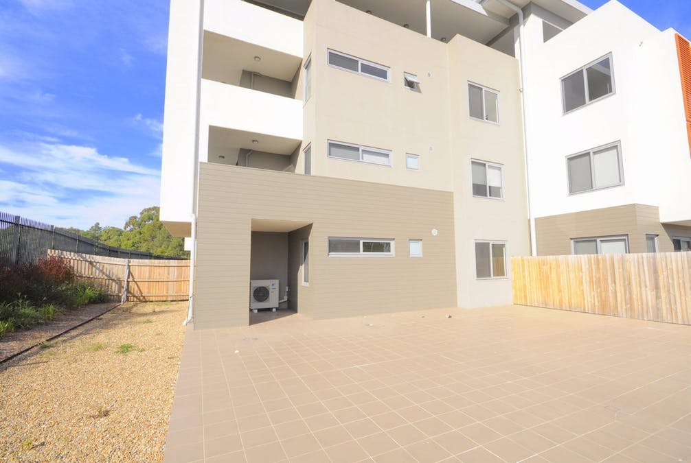 E102/2 Rowe Drive, Potts Hill, NSW, 2143 - Image 6