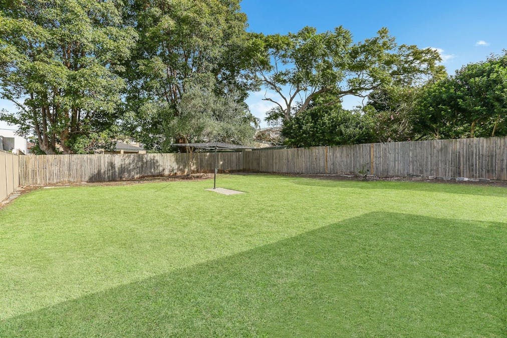 20 Cooleen Street, Blakehurst, NSW, 2221 - Image 7