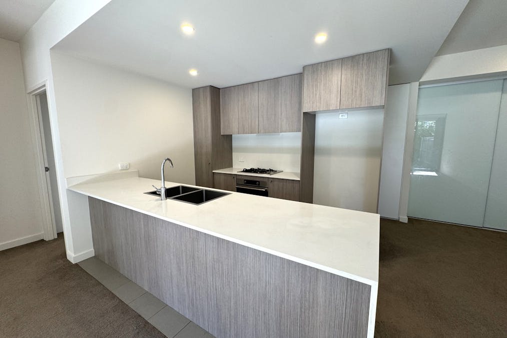 DG06/17 Hanna Street, Potts Hill, NSW, 2143 - Image 2