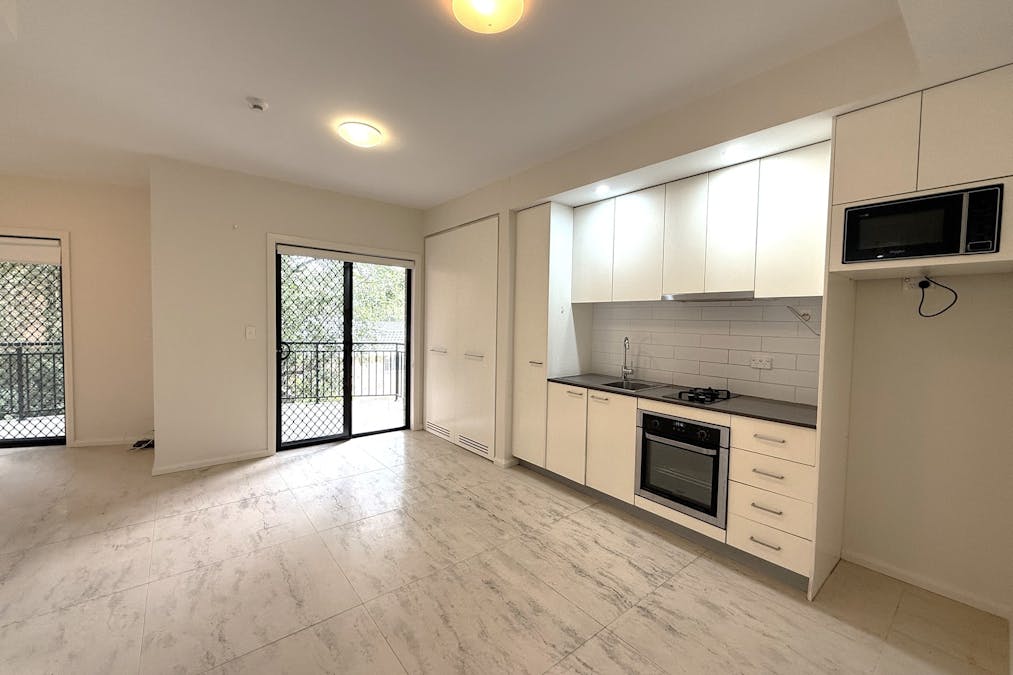 8/37 French Avenue, Bankstown, NSW, 2200 - Image 2