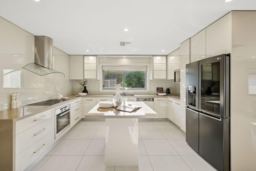 92 Tempe Street, Greenacre, NSW, 2190 - Image 4