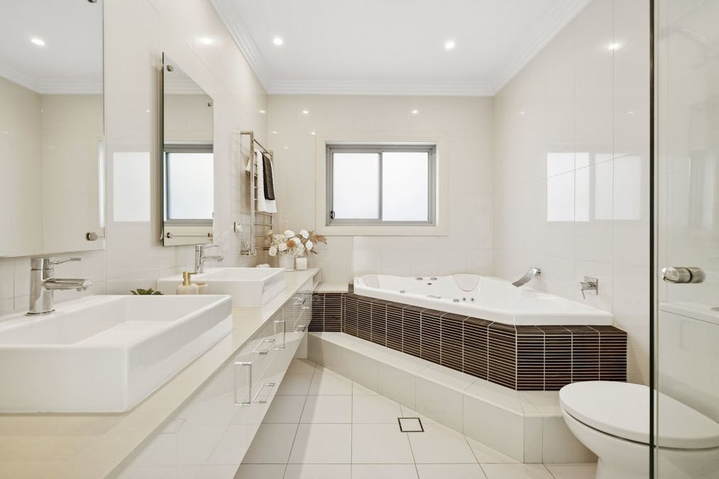 92 Tempe Street, Greenacre, NSW, 2190 - Image 14