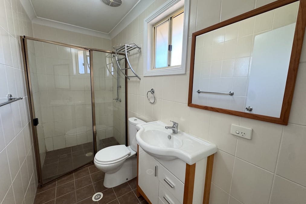 2/1B McMillian Street, Yagoona, NSW, 2199 - Image 9