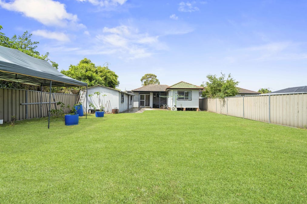 27 Gabo Crescent, Sadleir, NSW, 2168 - Image 10