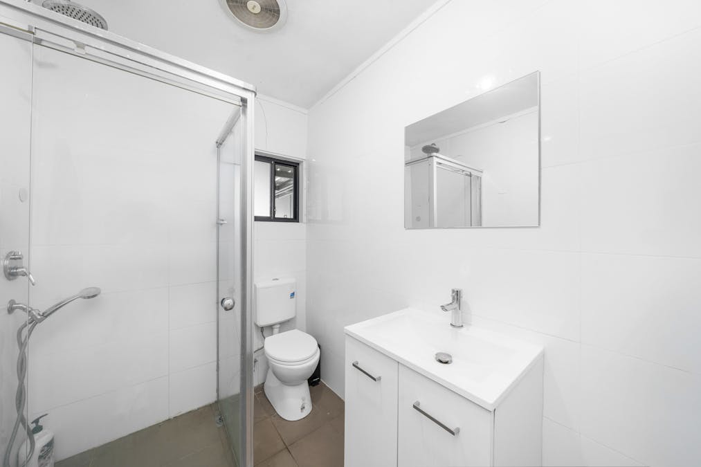 27 Gabo Crescent, Sadleir, NSW, 2168 - Image 9