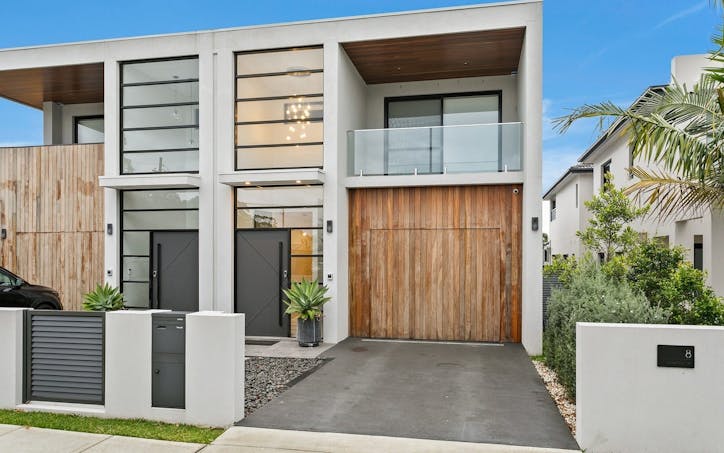 8 Bowman Street, Mortdale, NSW, 2223 - Image 1