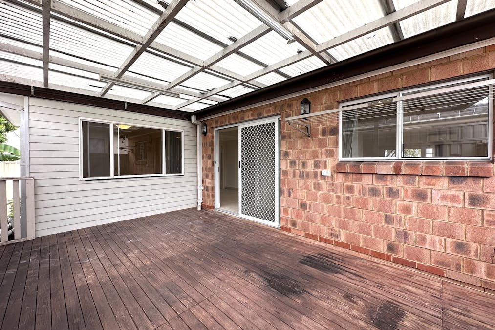 10 Buckland Street, Greenacre, NSW, 2190 - Image 13