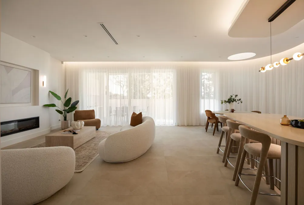 2a Leah Avenue, Picnic Point, NSW, 2213 - Image 2