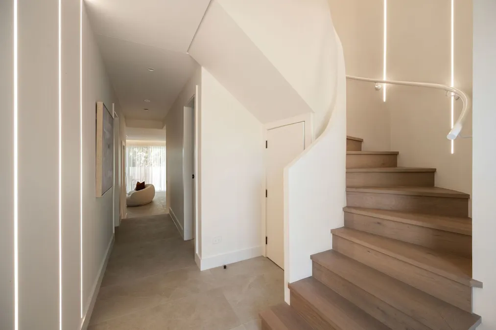 2a Leah Avenue, Picnic Point, NSW, 2213 - Image 11