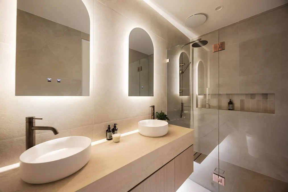 2a Leah Avenue, Picnic Point, NSW, 2213 - Image 14