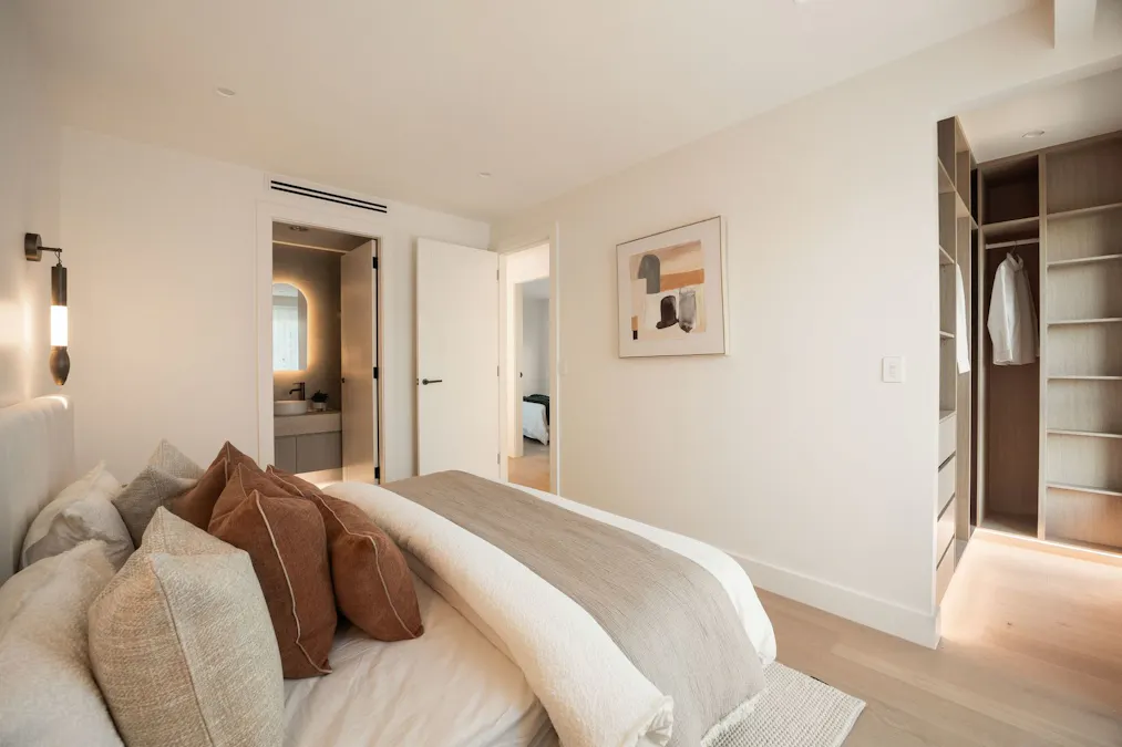 2a Leah Avenue, Picnic Point, NSW, 2213 - Image 13