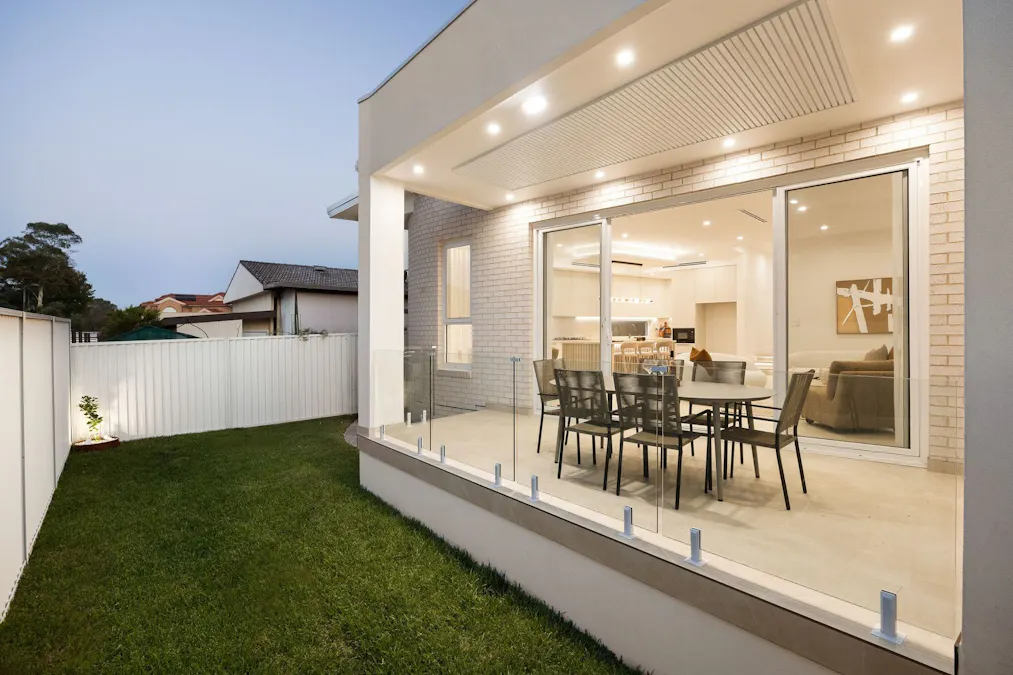 2a Leah Avenue, Picnic Point, NSW, 2213 - Image 19