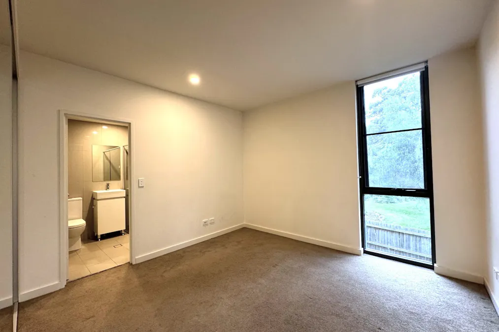 D107/17 Hanna Street, Potts Hill, NSW, 2143 - Image 4