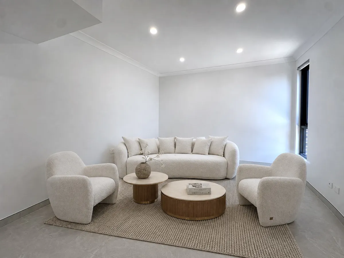 32a Mount Lewis Avenue — photo 3 of 6