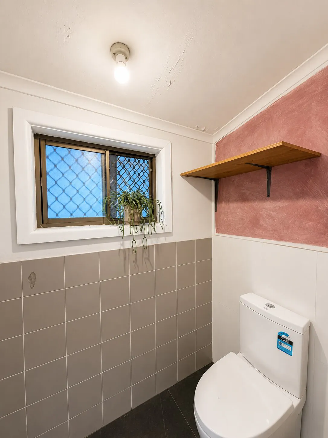 26 Valencia Street — photo 16 of 17