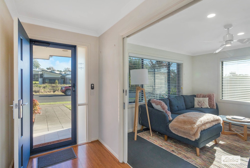 20 Koma Circuit, Bega, NSW, 2550 - Image 6